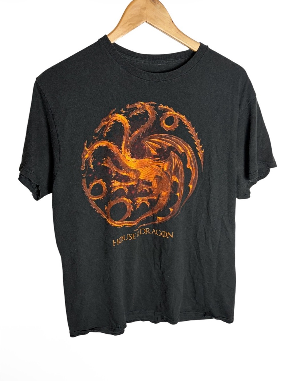 House of the dragon black with gold T.V. Show unisex T shirt size L